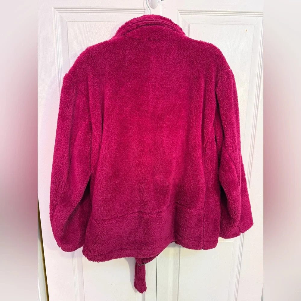 DAVI & DANI Women's Fuchsia Teddy Moto Jacket - Picture 2 of 4